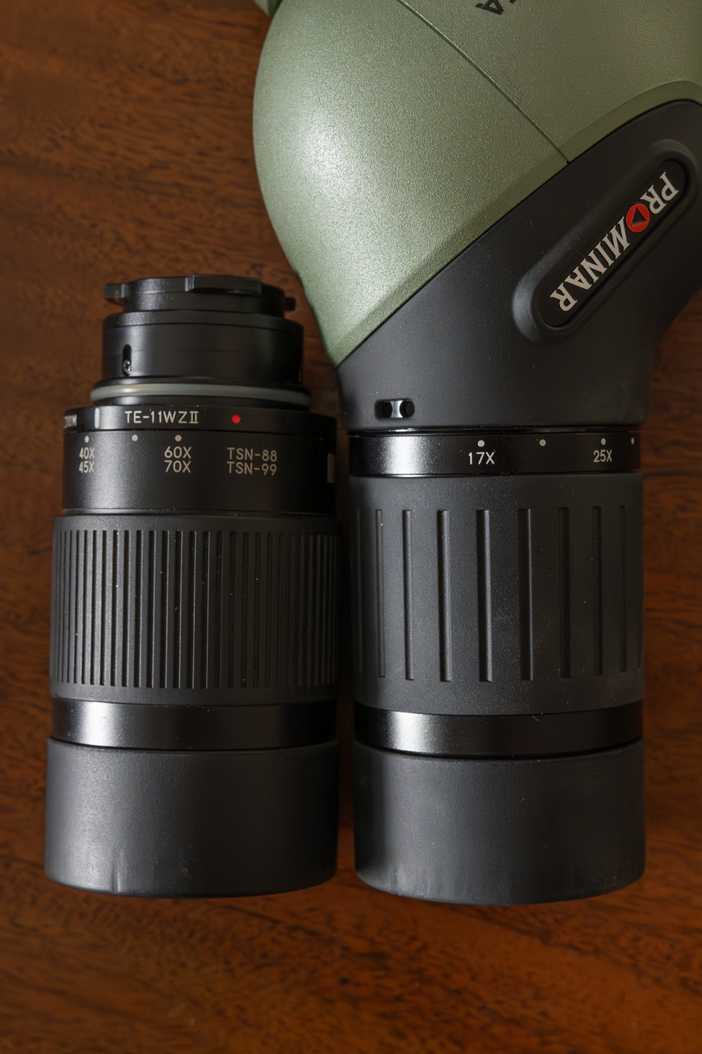 The new integrated 55A wide-angle eyepiece strongly resembles the dimensions of the TE-11WZ full-size eyepiece.