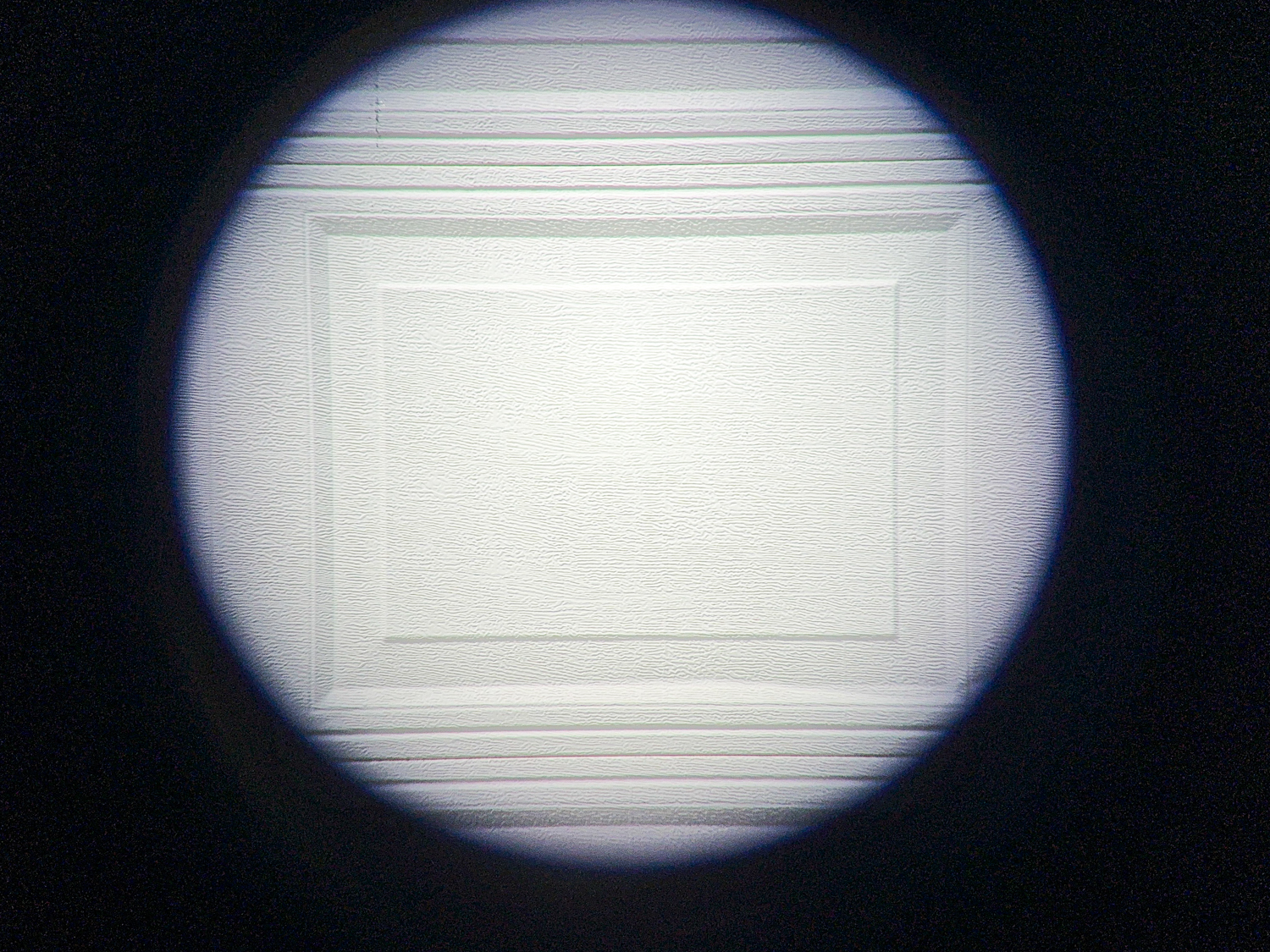 The 14x52 NL (top) and 15x56 SLC (bottom) show similarly low levels of distortion.