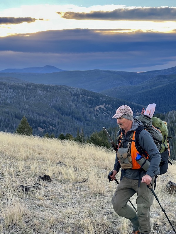 Seek Outside Silverton 2300 Pack Review